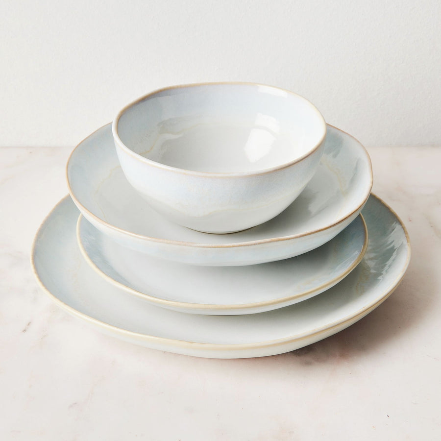 Brisa Ceramic Dinnerware