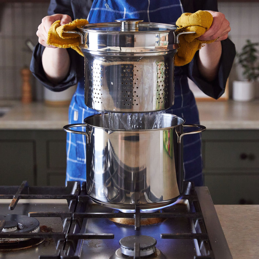 Italian Pasta Pot with Bonus Serving Utensils, 7QT
